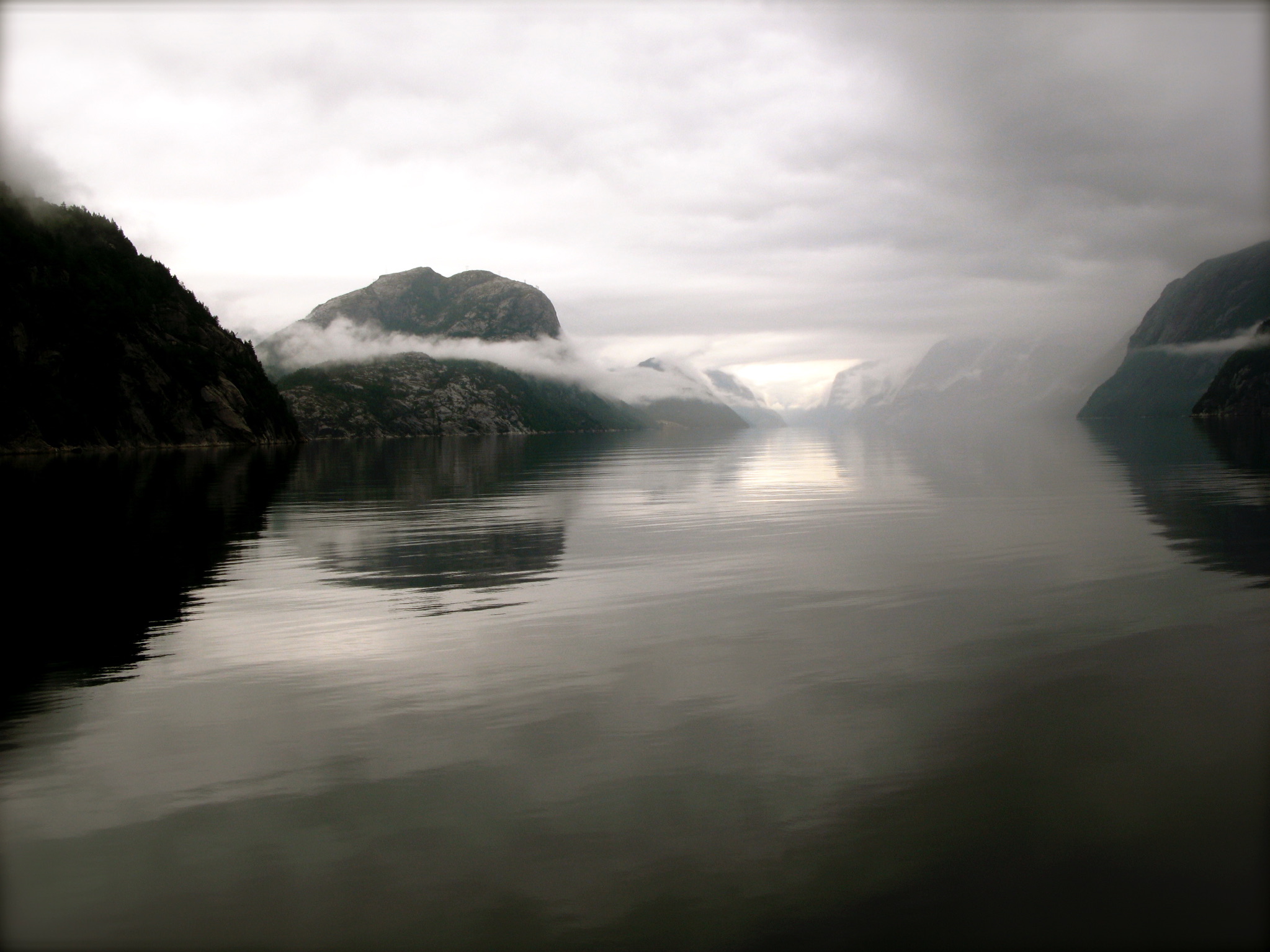 09250EA5-3BDB-40B8-AFB1-A7FD8679AC34